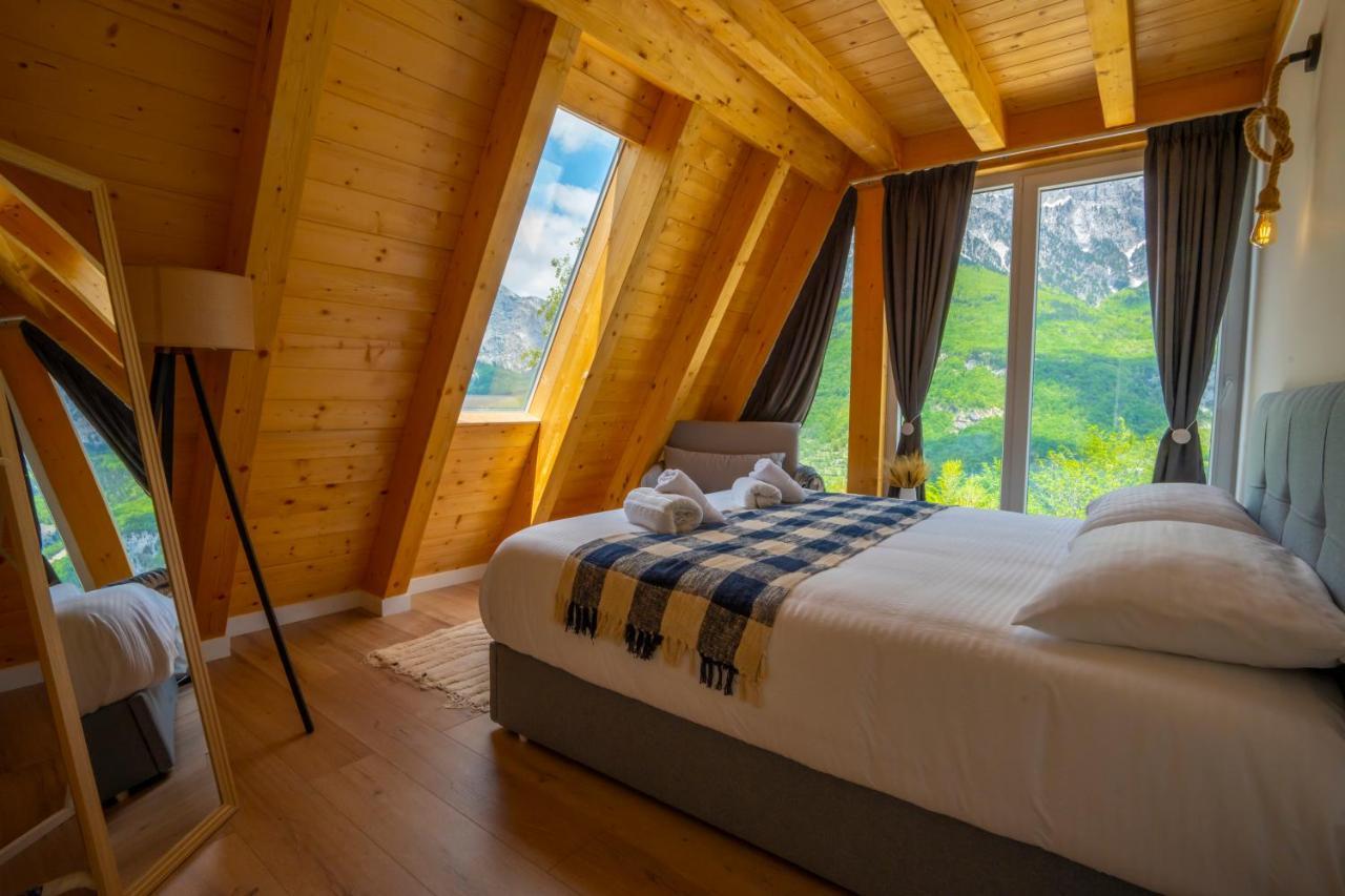 Vidis Chalet Boutique Hotel Theth Exterior photo