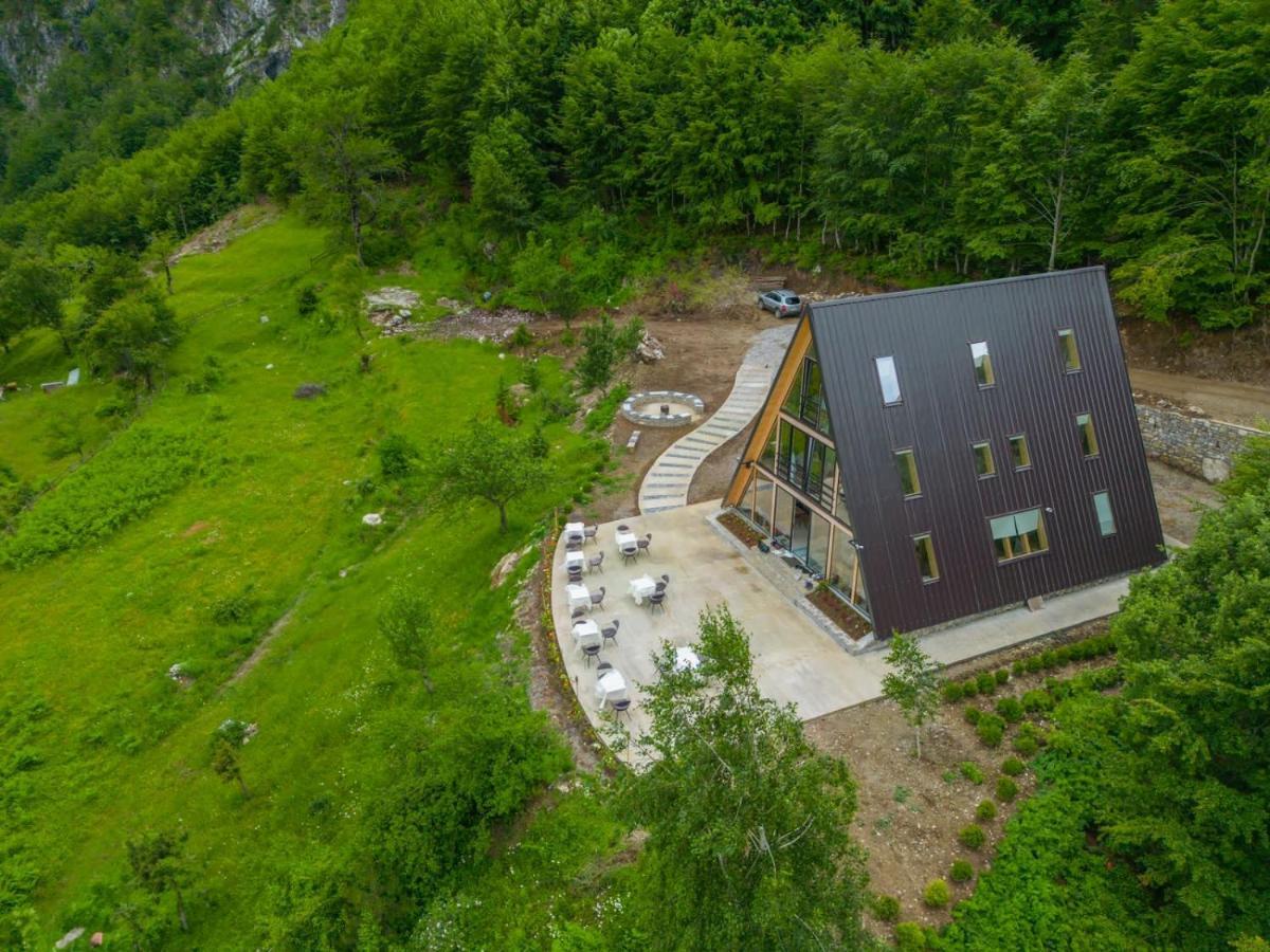 Vidis Chalet Boutique Hotel Theth Exterior photo