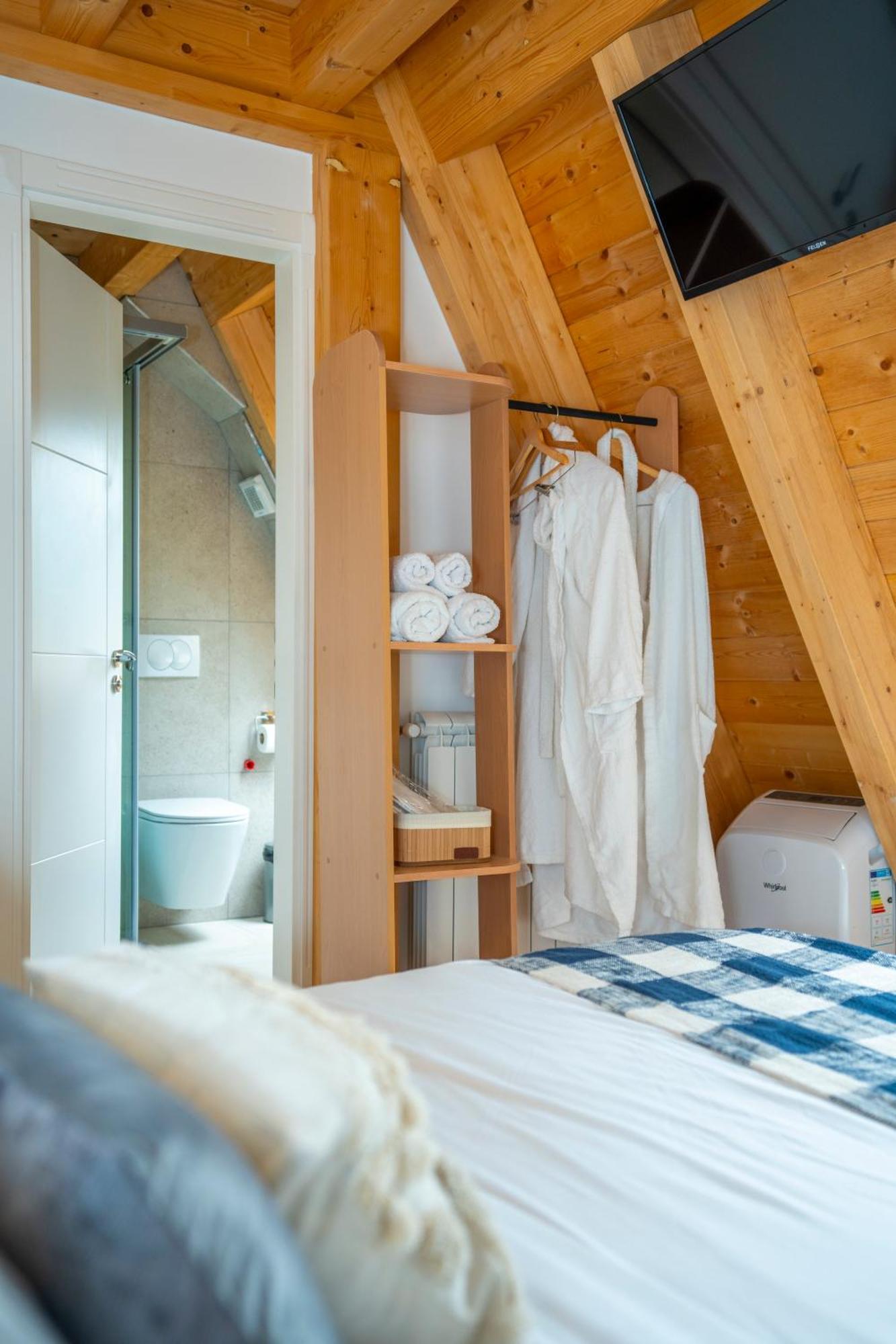 Vidis Chalet Boutique Hotel Theth Exterior photo