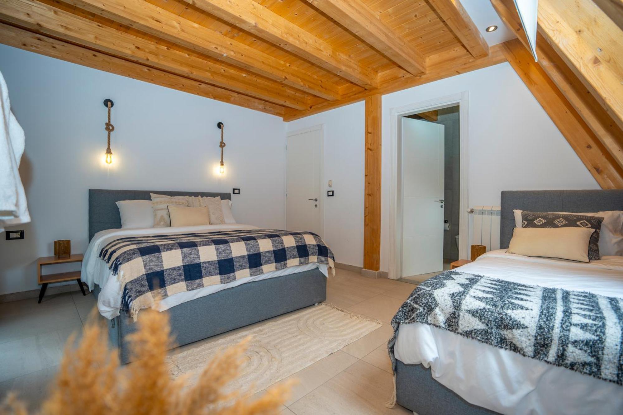 Vidis Chalet Boutique Hotel Theth Exterior photo