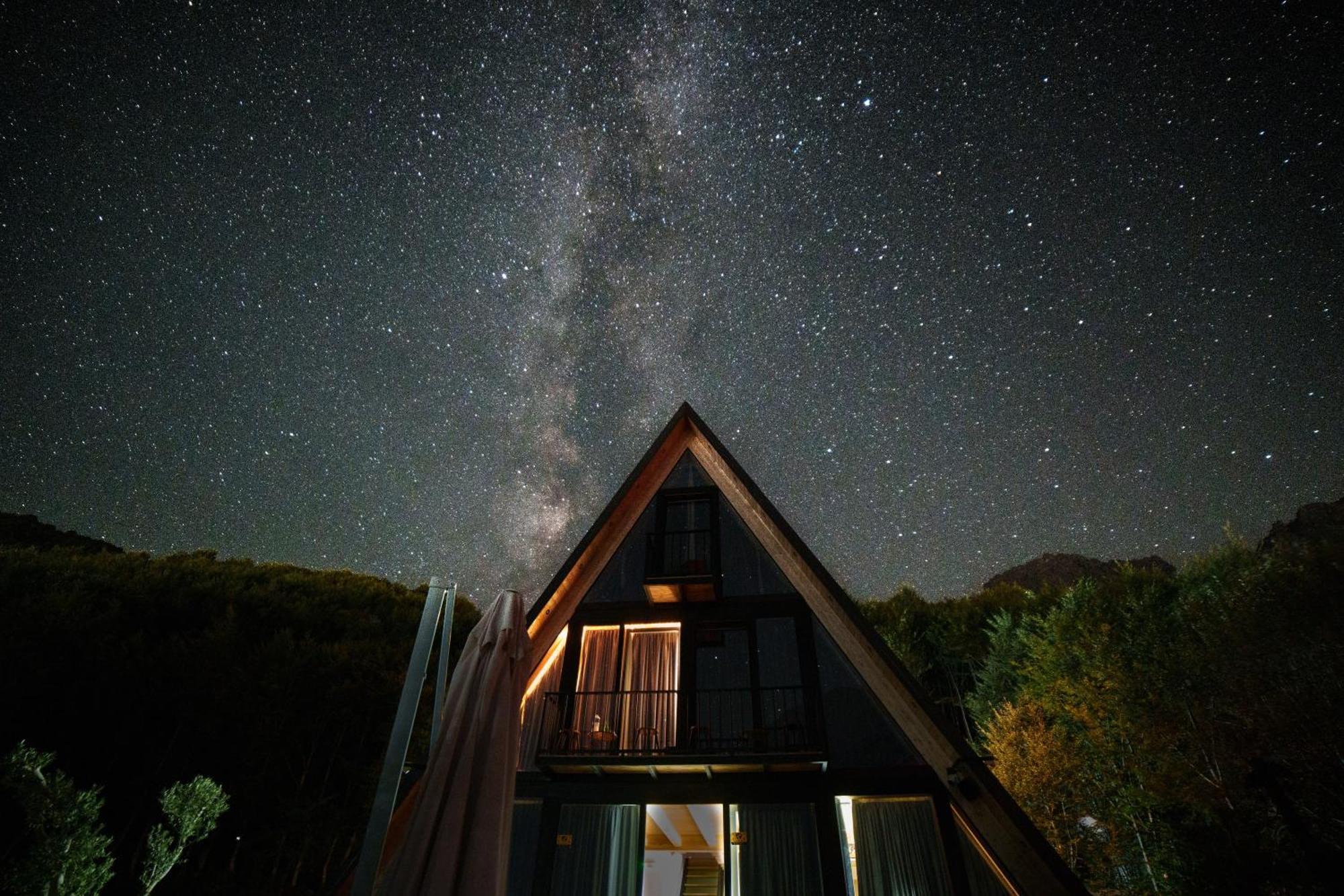 Vidis Chalet Boutique Hotel Theth Exterior photo